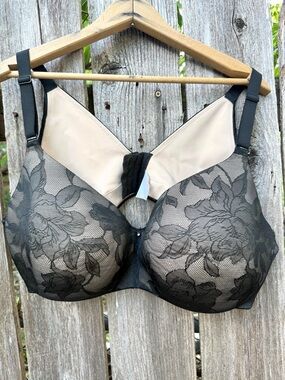 Cacique Lightly Lined Balconette Bra Lace Underwire Floral Womens 44 DDD Black